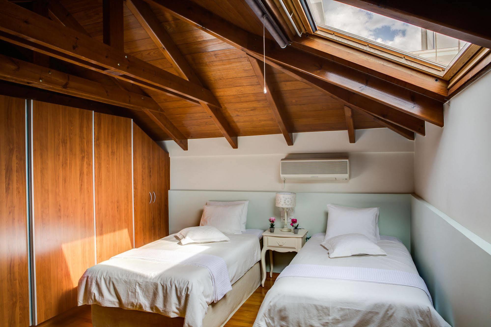 Thia Maria Appartement Chania  Buitenkant foto